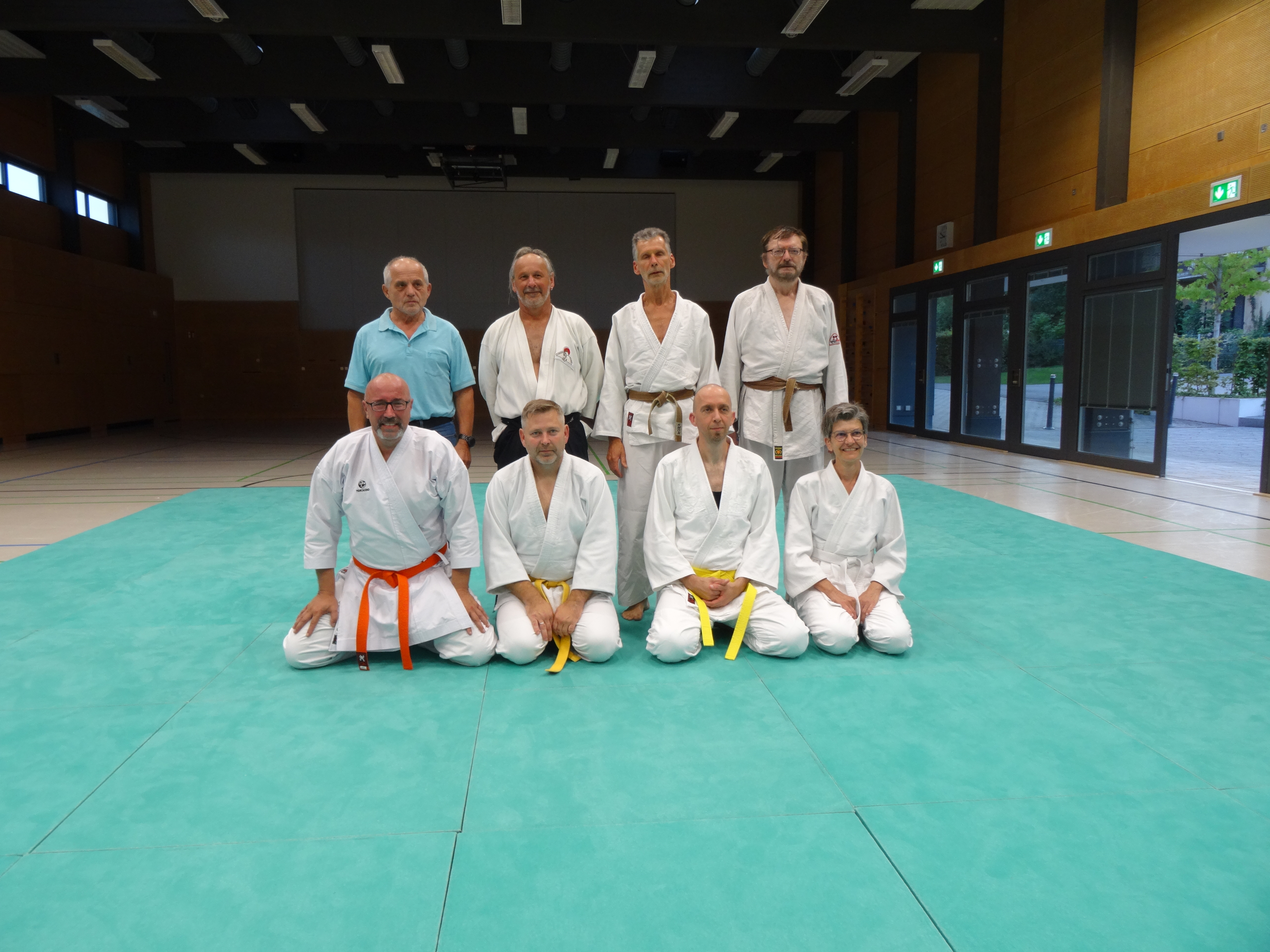 Bild von links nach rechts  Roland Rilk (6. Dan Aikido), György Vancsa (5. Kyu Aikido), Manfred Meiser (2. Dan Aikido)